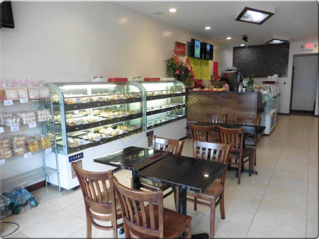 Seating in C & L Bakery